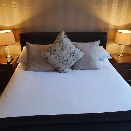 เซนล๊อค เกสท์เฮาส์ Hotel เฮสติงส์ ภายนอก รูปภาพ